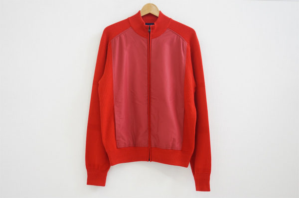 秋冬に映えるオシャレな一枚、ダンヒルのニットジャケットを買取いたしました