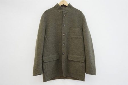 紳士な着こなしが完成するロロピアーナのスタンドカラーコートを買い取りました