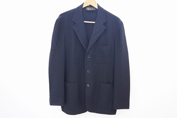 極上の着心地が味わえるロロピアーナのジャケットをお譲りいただきました