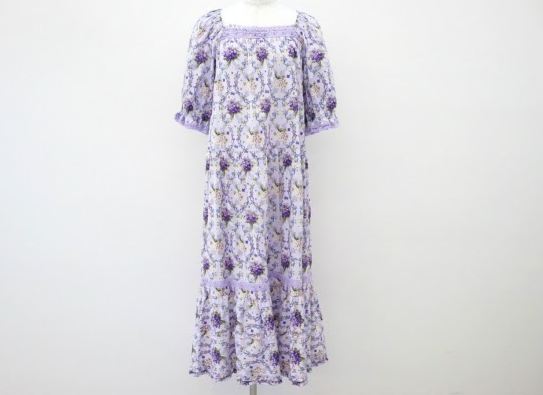 紫の花柄がエレガントな雰囲気を演出してくれるピンクハウス PINKHOUSEのタグ付き新品同様なワンピースを買取させて頂きました。