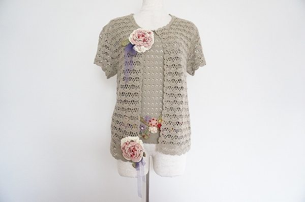 上品な透け感を楽しんだ乙女ムードなカネコイサオのアンサンブルを買取いたしました