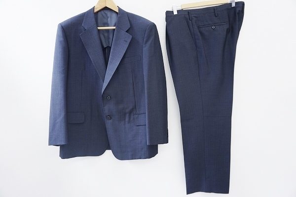 大人男性を紳士にする英国屋のスーツを買取いたしました