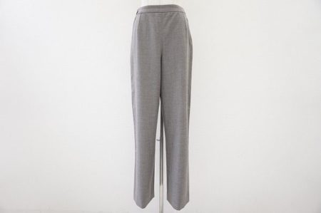 上品なパンツスタイルならこれ！エルメスのグレーパンツを買い取りました