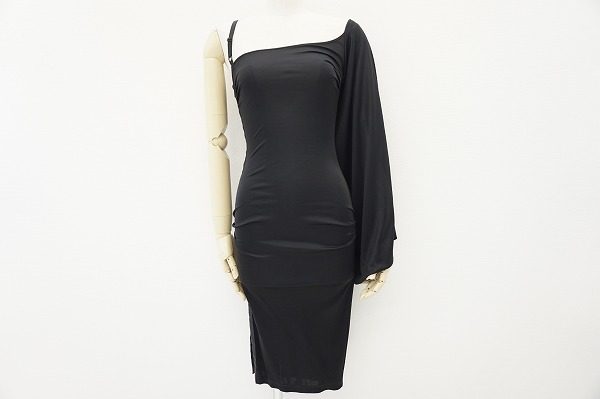 ドルチェ&ガッバーナのワンショルダードレスをお譲りいただきました