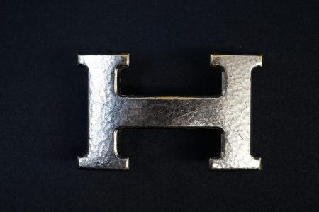 ファッションポイントに取り入れたい、エルメスのHバックルを買取いたしました