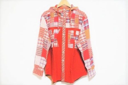 パッチワーク風デザインが可愛いカールヘルムの長袖シャツを買い取りました