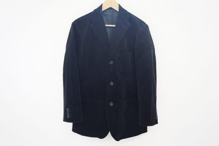 シックなカールヘルムのコーデュロイジャケットをお譲りいただきました