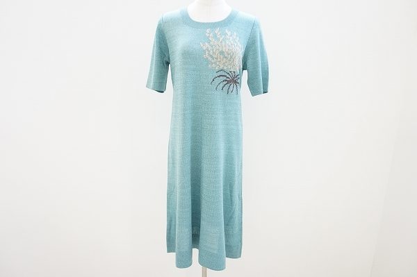 爽やか綺麗な斉藤都世子のワンピースを買取いたしました