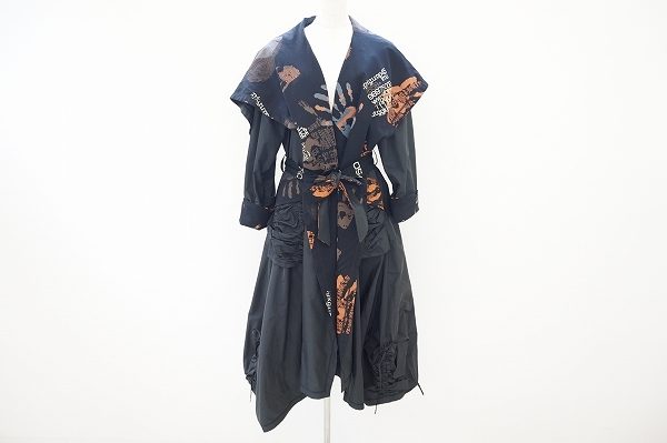 大人モダンなエイココンドウのコートを買取いたしました