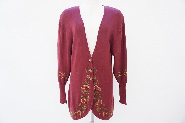 エレガントに美しく体型カバー！バラ色の暮しのカーディガンを買取いたしました