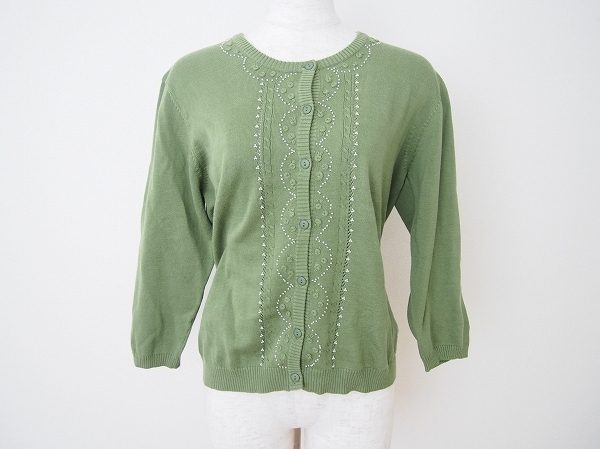 綺麗な草色とビーズが可愛いカネコイサオのカーディガンを買い取りました