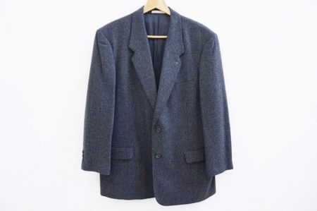 上品なヘリンボーンパターンのパパスのジャケットを買い取りました