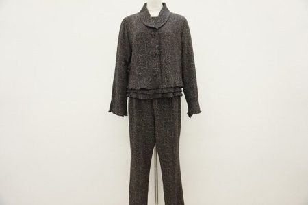きちんと感があって着心地抜群、詩仙堂のセットアップを買取いたしました