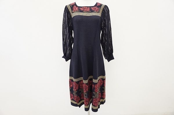 上品に女性らしくセクシーに決まる、斉藤都世子のワンピースを買取いたしました