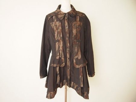 エイココンドウのロング丈ブラウスを買い取らせていただきました