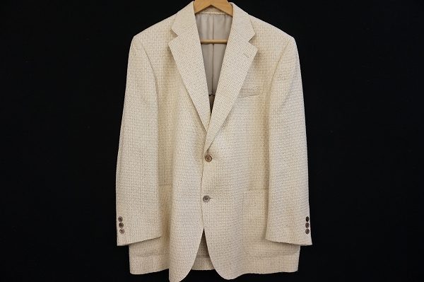 優しげエレガントな英国屋のジャケットを買取いたしました