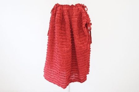 コーデを一気に明るくする、ワンダフルワールドのレッドスカート小を買取いたしました