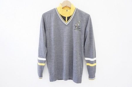 明るい気分で活動したくなる、マンシングウェアのニットを買取いたしました