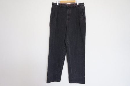 ワイドシルエットで楽ちんなパパスのブラックデニムを買い取りました