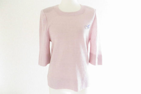 くすみピンクで大人可愛いを叶える、斉藤都世子のニットを買取いたしました