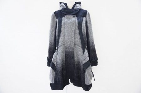 モード感漂うエイココンドウのダブルジップコートを買い取りました