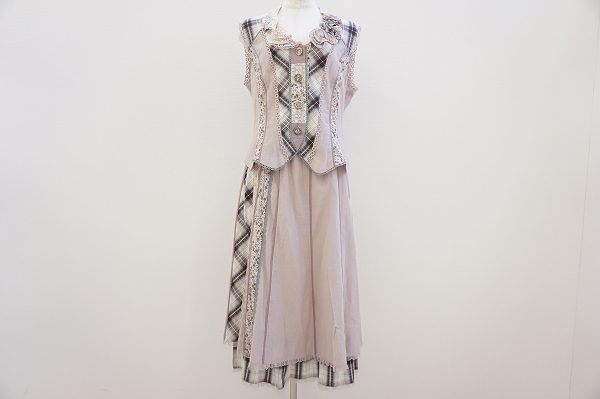 キュート&エレガントなノンノンドールのセットアップを買い取らせていただきました