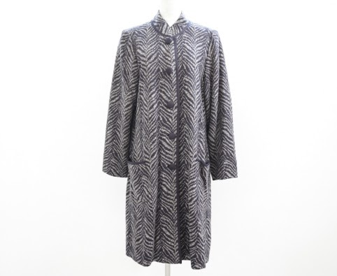 Ⅰラインを作り出し上品なコート！斉藤都世子 サイトウトヨコ