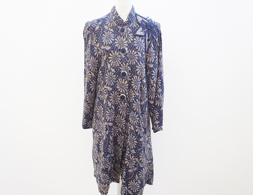 斉藤都世子の花柄ニットワンピースを買取させて頂きました。