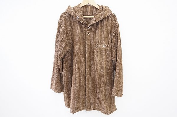 アウトドアにもぴったり！うさとのフードつきプルオーバーを買い取りました