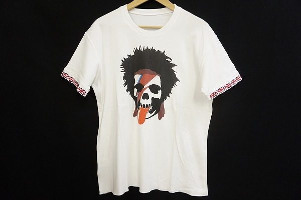 ルシアンペラフィネらしいキャラクターデザインTシャツを買い取りました