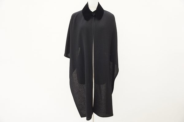 フォーマルシーンまでロングシーズンに活躍、ジュンアシダのポンチョを買取いたしました