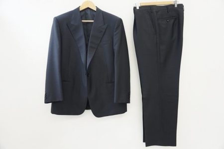 スタイリッシュなラペルに釘付け！銀座英国屋のスーツを買い取りました