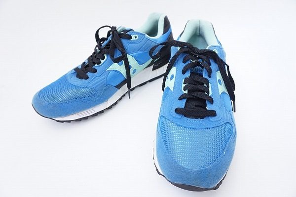 日本でも隠れファンの多いサッカニーのスニーカーを買い取りました