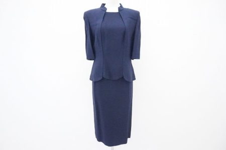 花びらのような裾が優雅なジュンアシダのセットアップを買い取りました