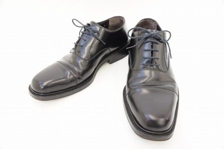 人気のストレートチップ！ジョルジオアルマーニのレザーシューズをお譲りいただきました