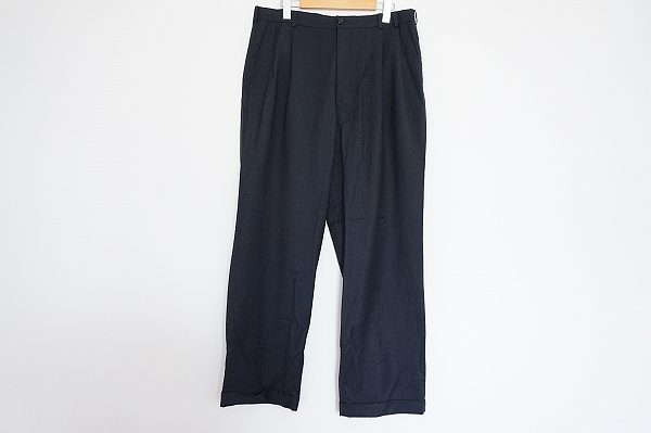 ゆったりシルエットで心地よいパパスのスラックスを買い取りました