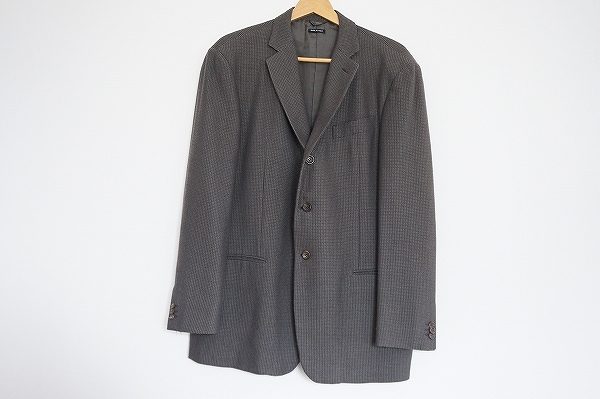 ジョルジオアルマーニのグレンチェックが美しいジャケットをお譲りいただきました