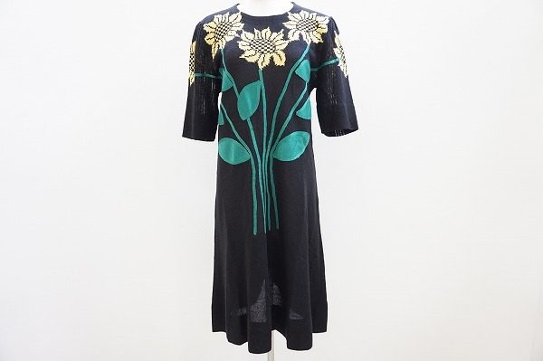 大人なひまわり娘に！斉藤都世子のワンピースを買取いたしました