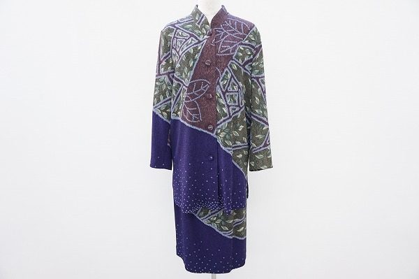 色使いや素材感で存在感発揮、詩仙堂のセットアップを買取いたしました