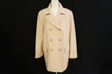 クリームベージュでほどよい抜け感が楽しめるレリアンのカシミア製コートを買い取りました
