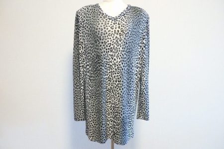 伊太利屋らしいシンプルなヒョウ柄カットソーを買い取りました