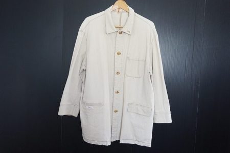 春夏にぴったりのパパスの爽やかなベージュジャケットをお譲りいただきました