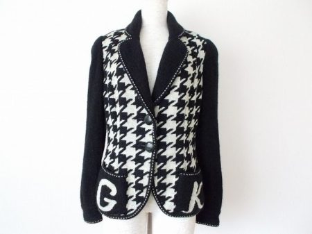 トラッドスタイルにぴったりの伊太利屋の千鳥格子柄ジャケット