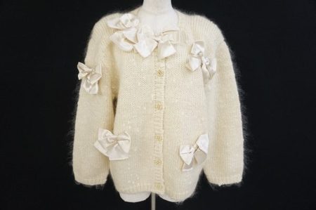 ふわっと可愛いピンクハウスのカーディガンを買取いたしました