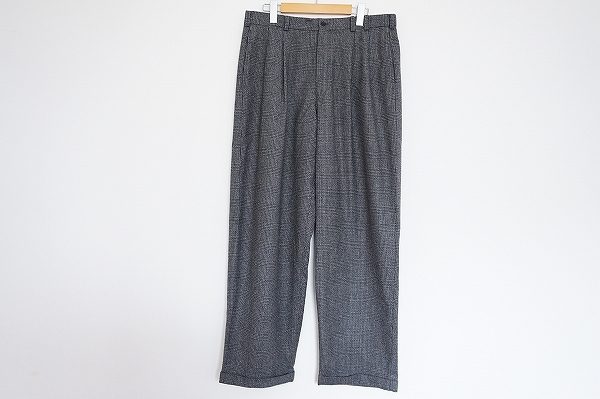 マーリング&エヴァンスの素材を使ったパパスのスラックスをお譲りいただきました