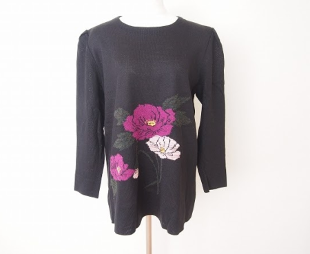 斉藤都世子の花柄長袖カットソーを買取させて頂きました。