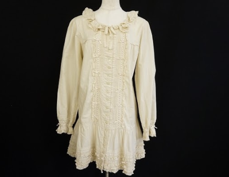 ベージュの長袖ワンピ！ ピンクハウスの美品