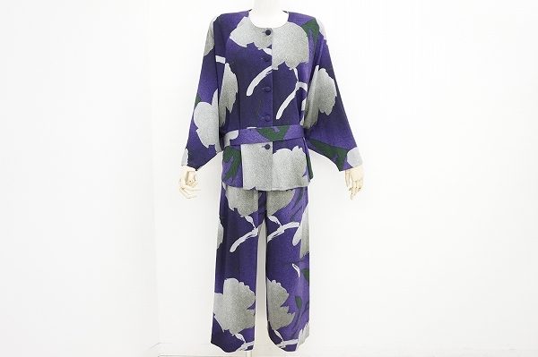 きれいな大ぶりの柄！詩仙堂のツーピースセットアップをお譲りいただきました