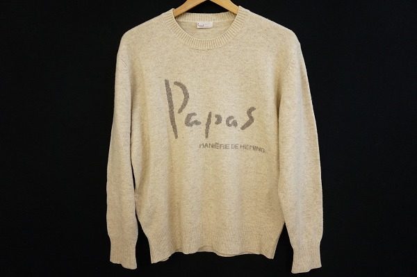 レトロなフォントが素敵なパパスのロゴ入りニットトップスを買い取りました