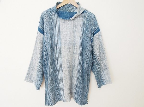 ナチュラル感たっぷりのウサトのチュニックをお譲りいただきました